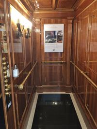 Grandhotel Schloss Bensberg - classic wooden lift